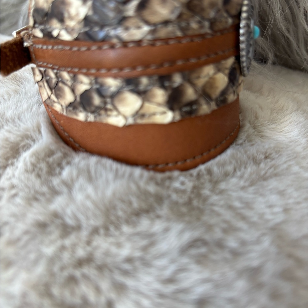 Light Brown Leather Medallion Statement Cuff With… - image 5
